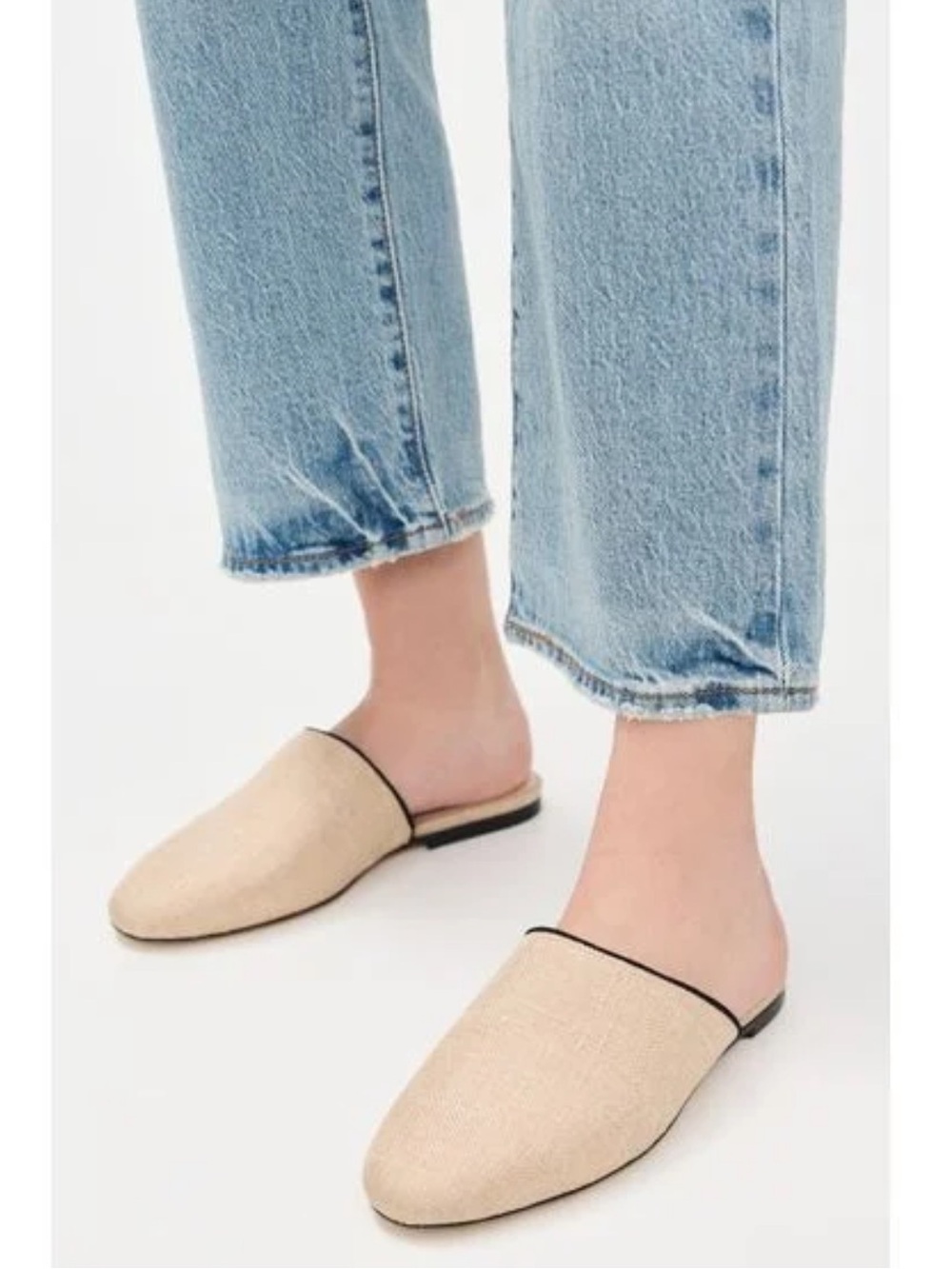 Larroude Venice Flat Mule In Beige Raffia and Leather w Black Trim Size 7.5 NIB - Picture 4 of 16